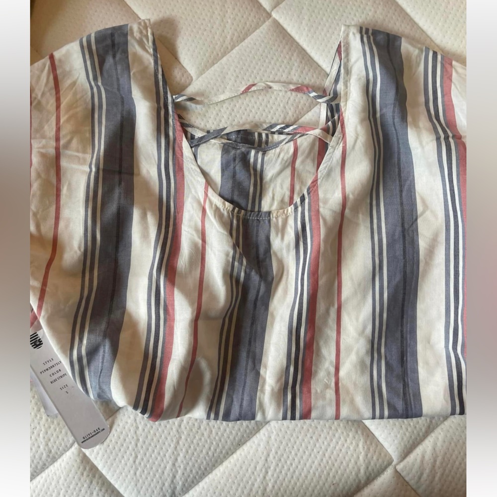 Stripe top